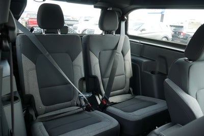 2026 Ford Bronco Base w/Sasquatch Package