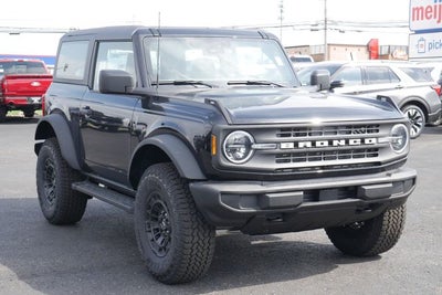 2026 Ford Bronco Base w/Sasquatch Package