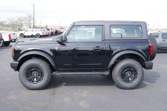 2026 Ford Bronco Base w/Sasquatch Package