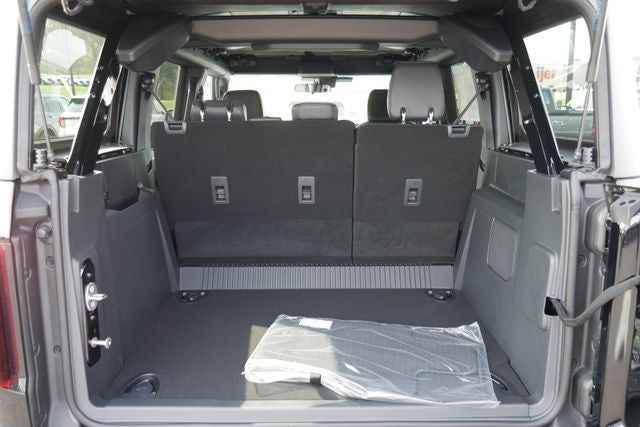 2026 Ford Bronco Big Bend Matte Black Package