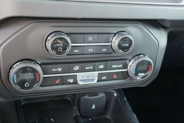 2026 Ford Bronco Big Bend Matte Black Package