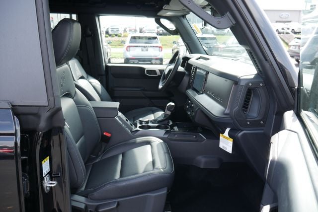 2026 Ford Bronco Big Bend Matte Black Package