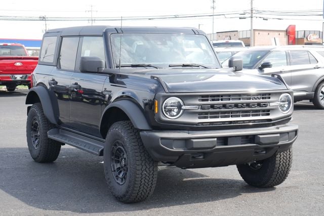 2026 Ford Bronco Big Bend Matte Black Package