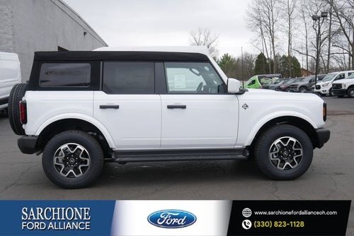 2026 Ford Bronco Outer Banks