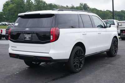 2027 Ford Expedition Platinum Stealth Package