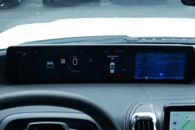 2027 Ford Expedition Platinum Stealth Package