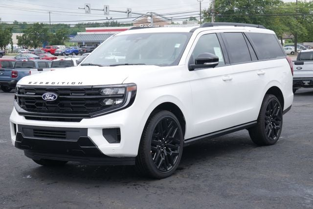 2027 Ford Expedition Platinum Stealth Package