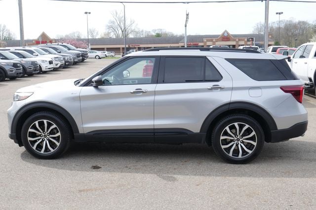2023 Ford Explorer ST-Line