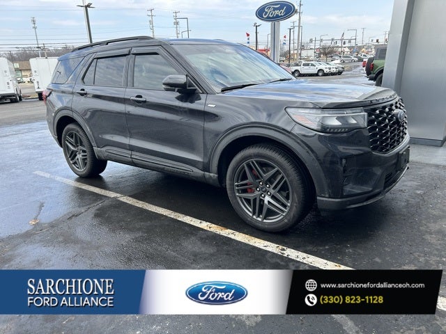 2025 Ford Explorer ST-Line