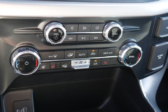 2023 Ford F-150 Lightning XLT