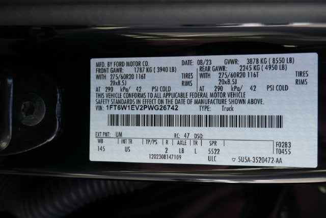 2023 Ford F-150 Lightning XLT