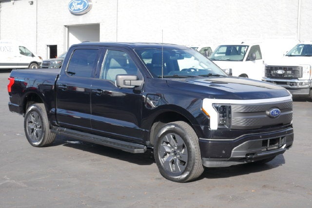 2023 Ford F-150 Lightning XLT