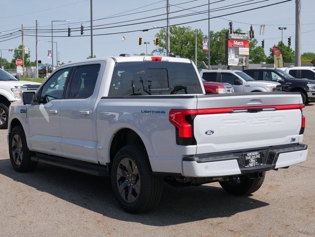 2025 Ford F-150 Lightning Lariat