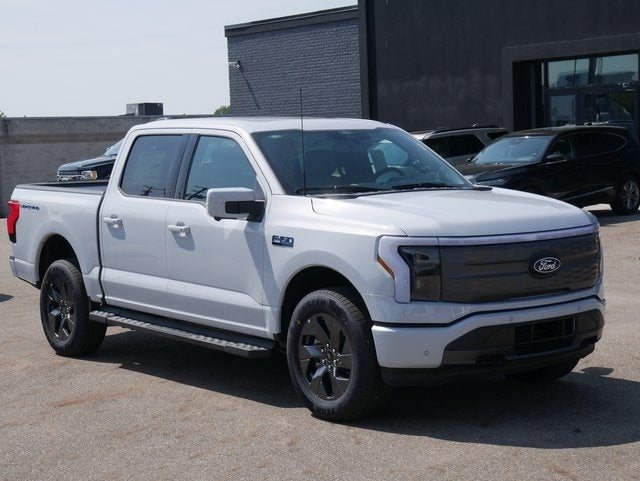 2025 Ford F-150 Lightning Lariat