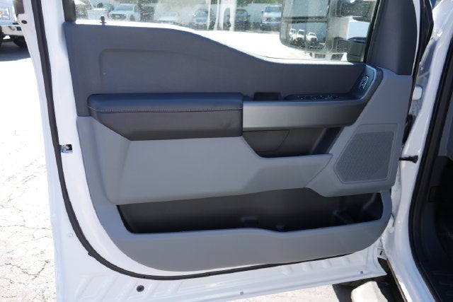 2027 Ford F-250SD XL