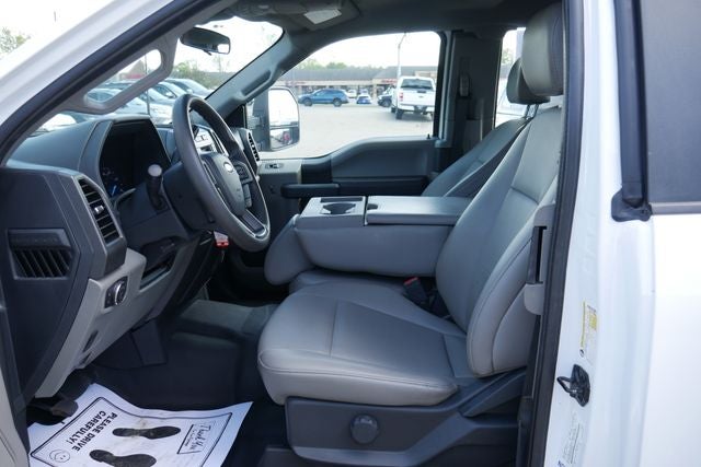 2022 Ford F-250SD XL w/Utility Bed