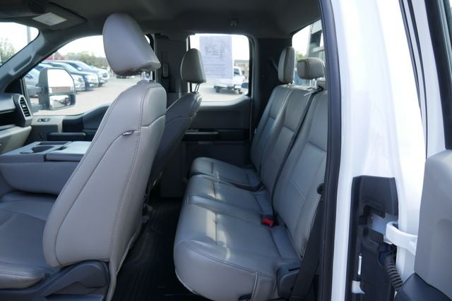 2022 Ford F-250SD XL w/Utility Bed