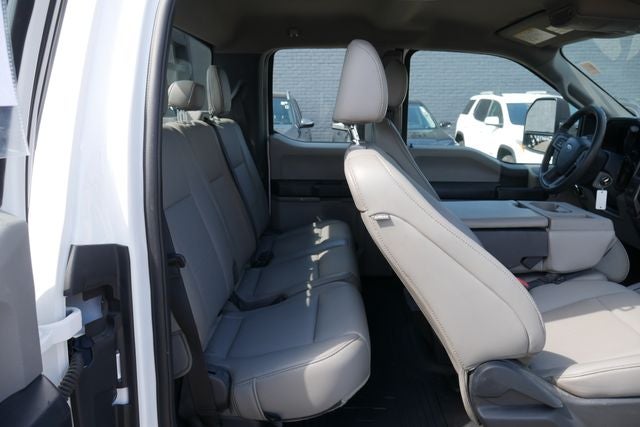 2022 Ford F-250SD XL w/Utility Bed