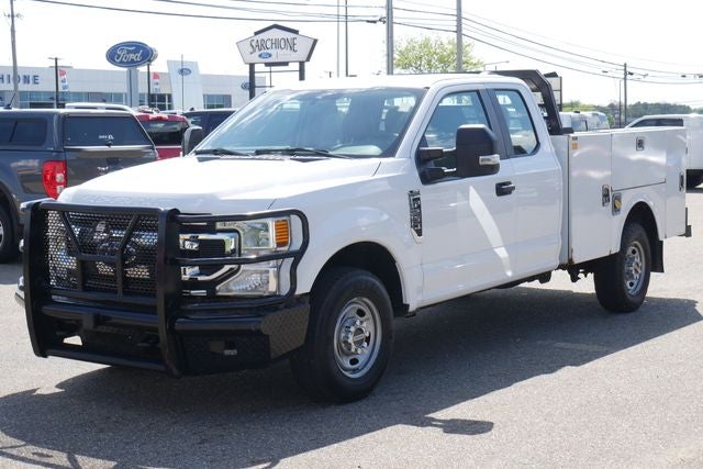 2022 Ford F-250SD XL w/Utility Bed