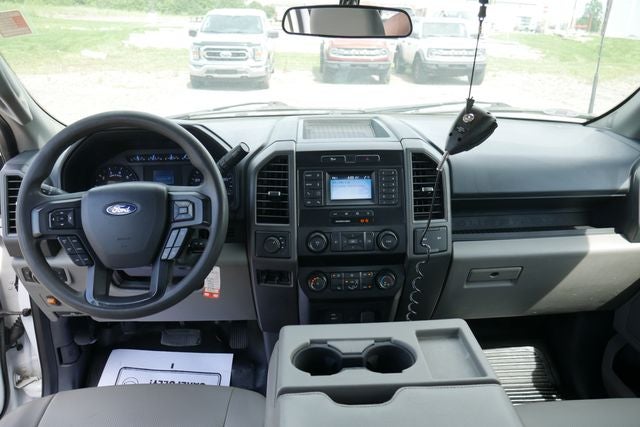 2022 Ford F-250SD XL w/Utility Bed