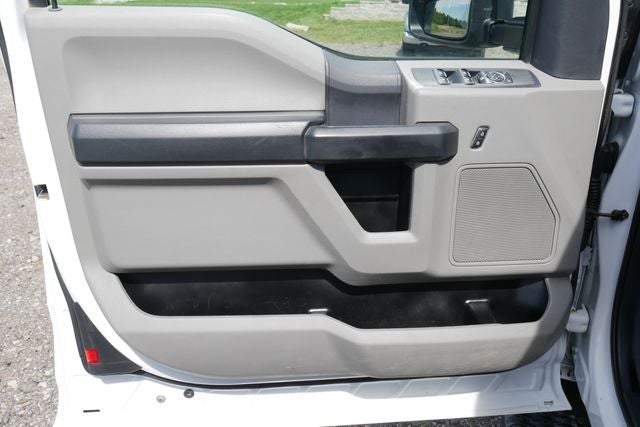 2022 Ford F-250SD XL w/Utility Bed