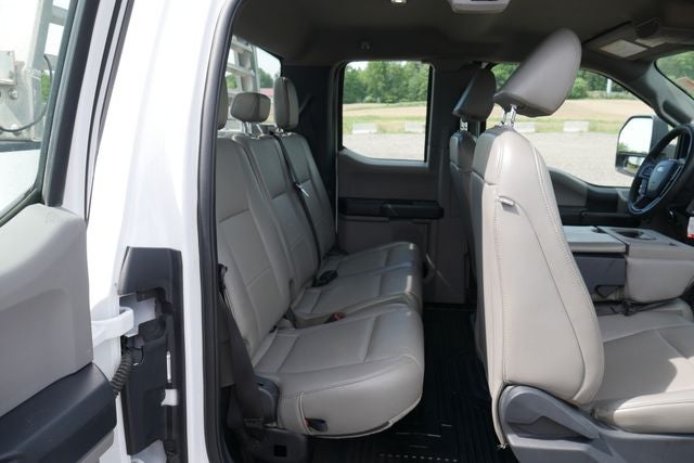 2022 Ford F-250SD XL w/Utility Bed