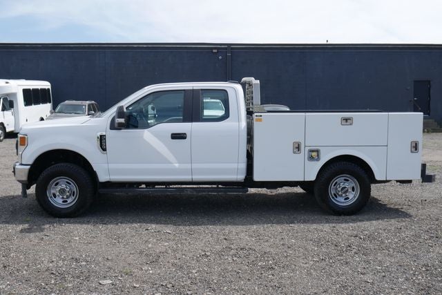 2022 Ford F-250SD XL w/Utility Bed