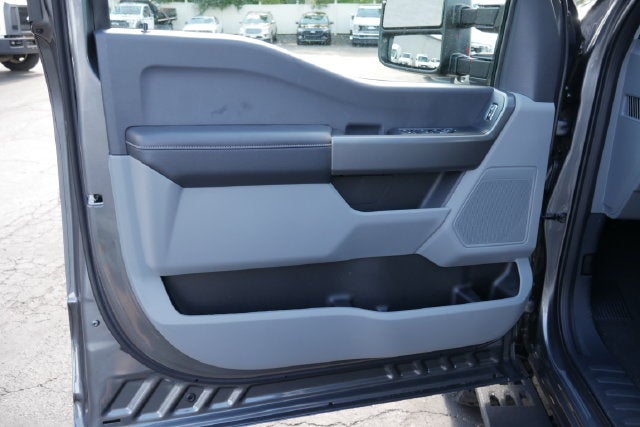 2027 Ford F-250SD XL