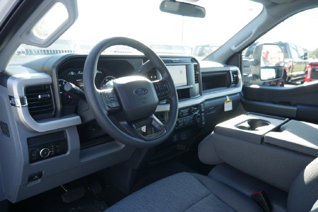 2027 Ford F-250SD XL