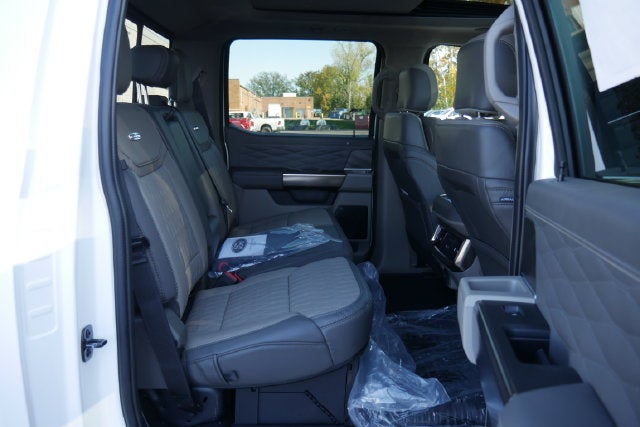 2027 Ford F-250SD Platinum Plus