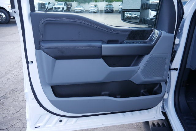 2027 Ford F-250SD XLT Carhartt Package