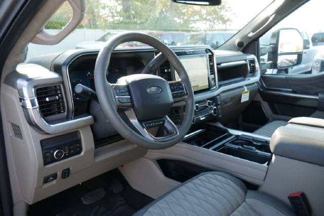 2027 Ford F-250SD Platinum Plus