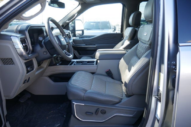 2027 Ford F-250SD Platinum Plus