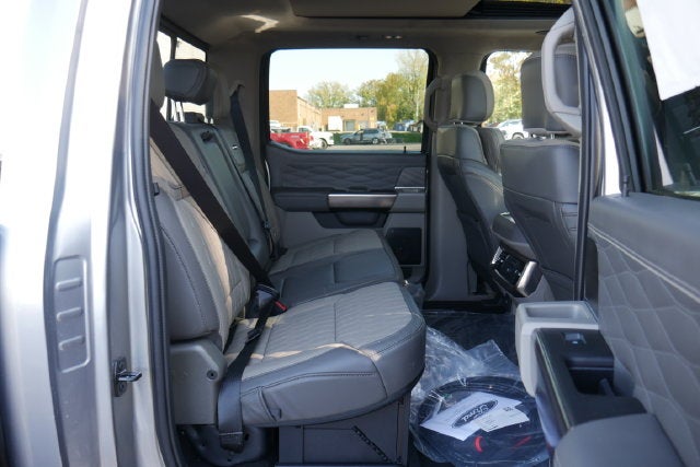 2027 Ford F-250SD Platinum Plus