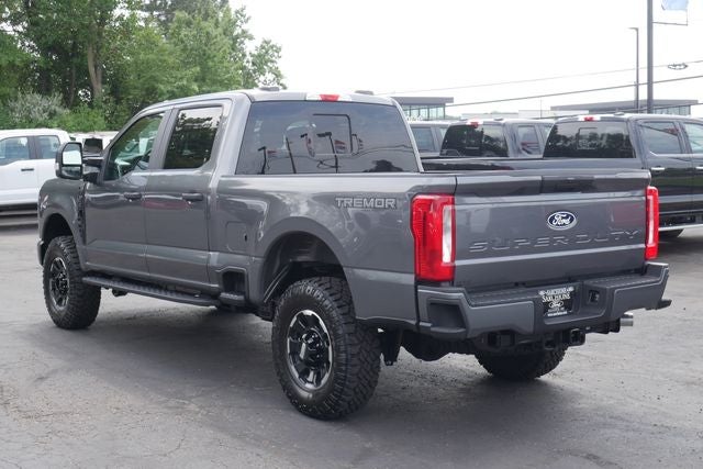 2027 Ford F-250SD XL