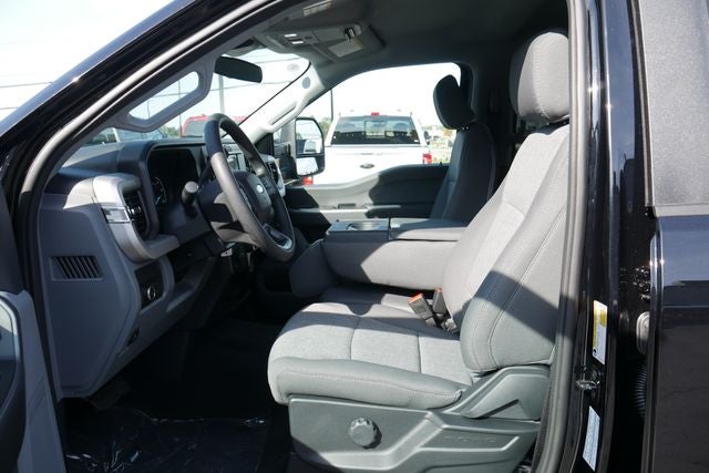 2027 Ford F-250SD XL