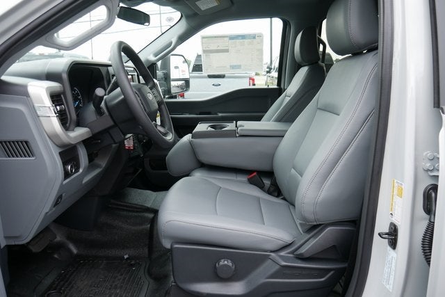 2025 Ford F-350SD XL