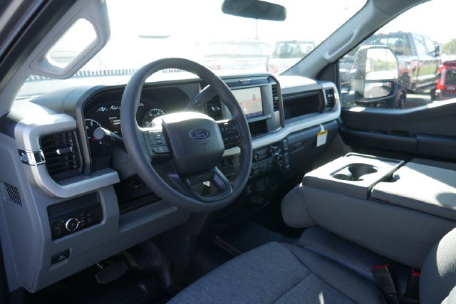 2027 Ford F-350SD XL