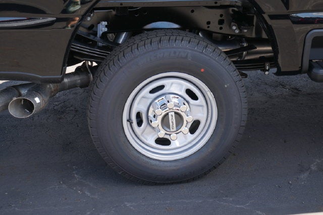 2027 Ford F-350SD XL