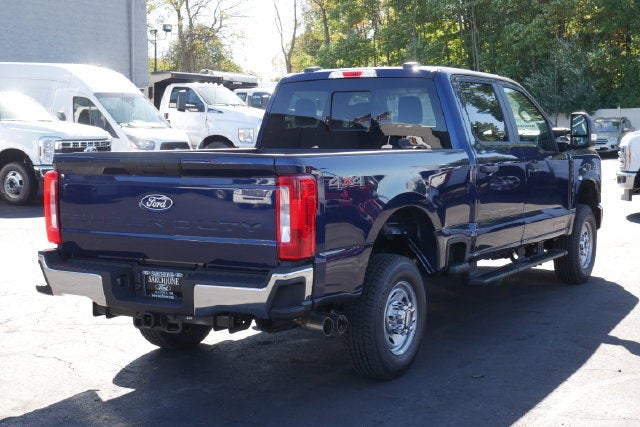 2027 Ford F-350SD XL