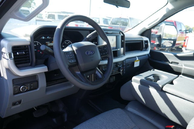 2027 Ford F-350SD XL