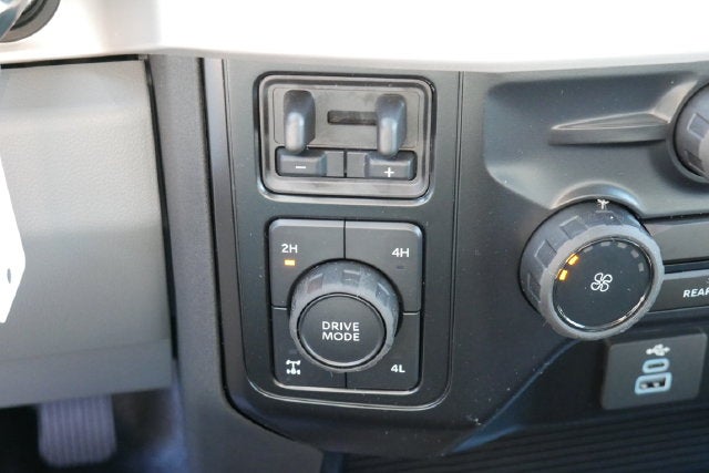 2027 Ford F-350SD XL