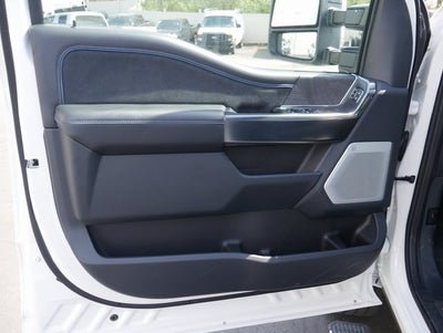 2025 Ford F-350SD Platinum