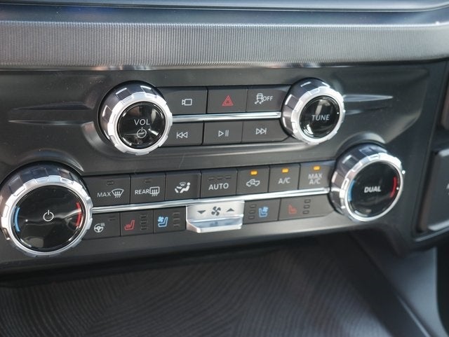 2025 Ford F-350SD Platinum