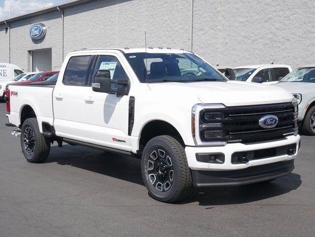 2025 Ford F-350SD Platinum
