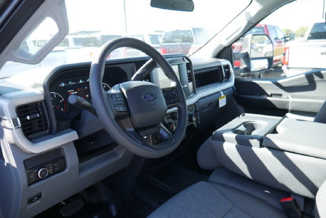 2027 Ford F-350SD XL