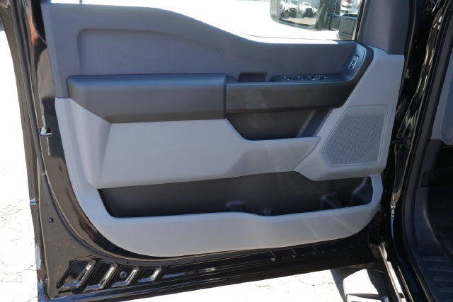 2027 Ford F-350SD XL