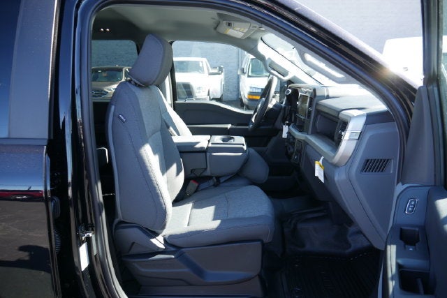 2027 Ford F-350SD XL