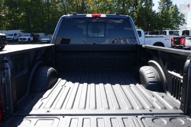 2027 Ford F-350SD XLT