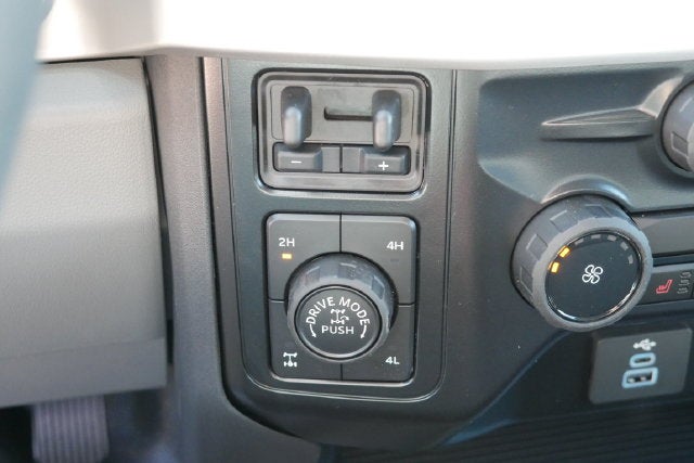 2027 Ford F-350SD XLT